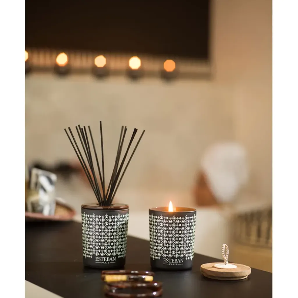 Fabrique de Styles Bougie parfumée teck et tonka 35h* Bougies Parfumées