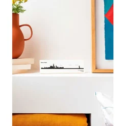 Fabrique de Styles Décoration murale ligne en acier NYC L50cm* Déco À Suspendre Et Adhésive