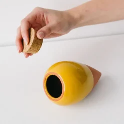 Fabrique de Styles Diffuseur d'eau en argile moutarde 25cl - Olla* Accessoires